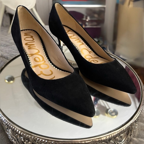 Sam Edelman Shoes - Sam Edelman Sexy Black Suede Kitten Heels Size 8M Romantic Edgy